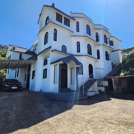 Hotel Bob Leisure Ooty Esterno foto