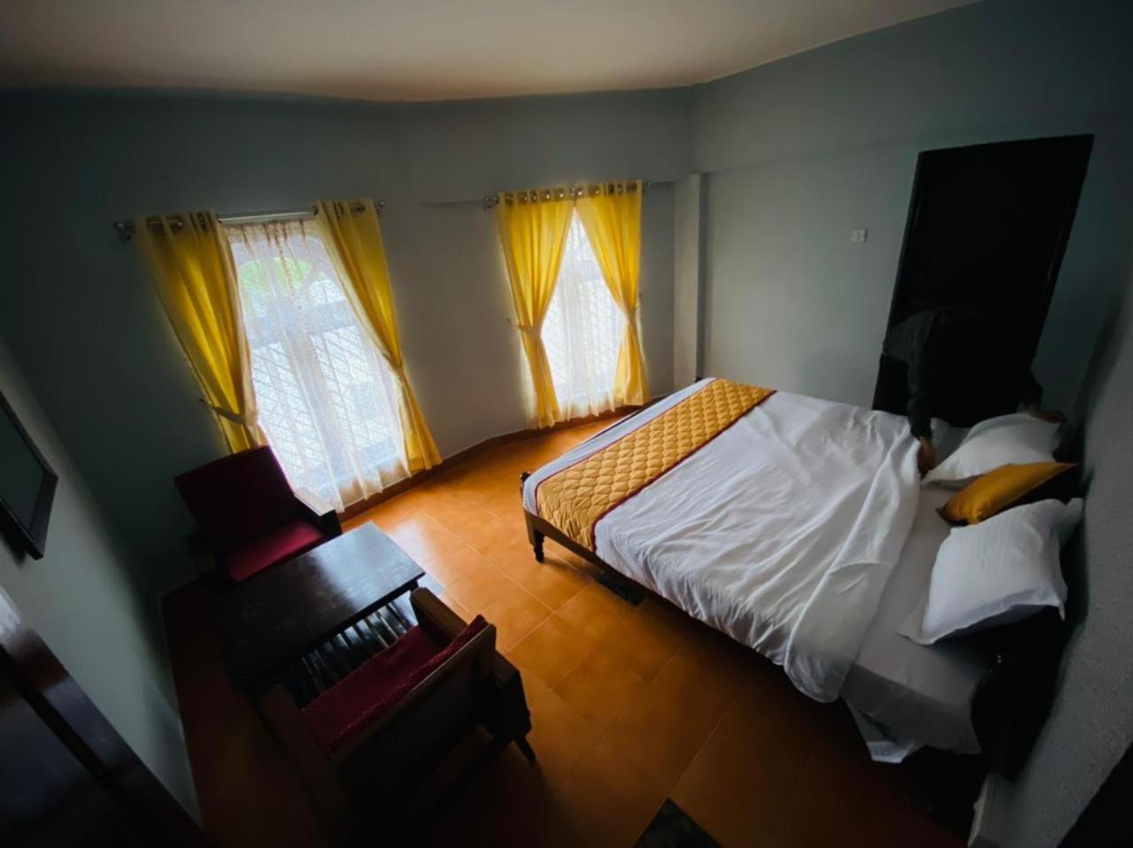 Hotel Bob Leisure Ooty Esterno foto
