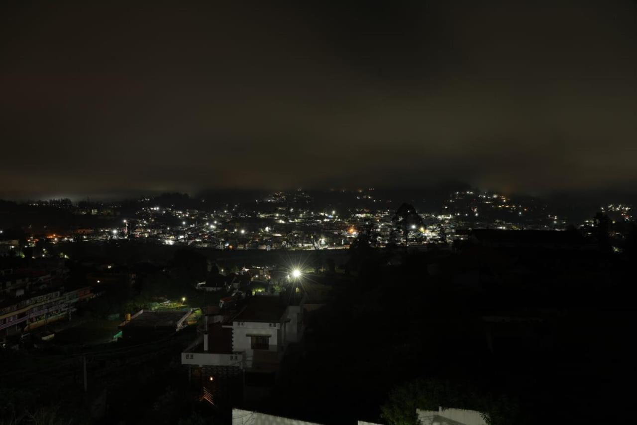 Hotel Bob Leisure Ooty Esterno foto